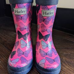 Hatley waterproof slip resistant Butterfly Kids rain boots. Size 8.  