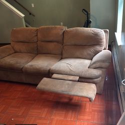 Reclining Sofa