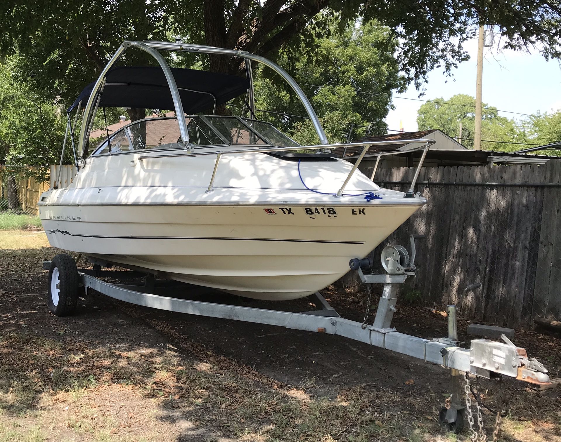 Boat Bayliner 2001