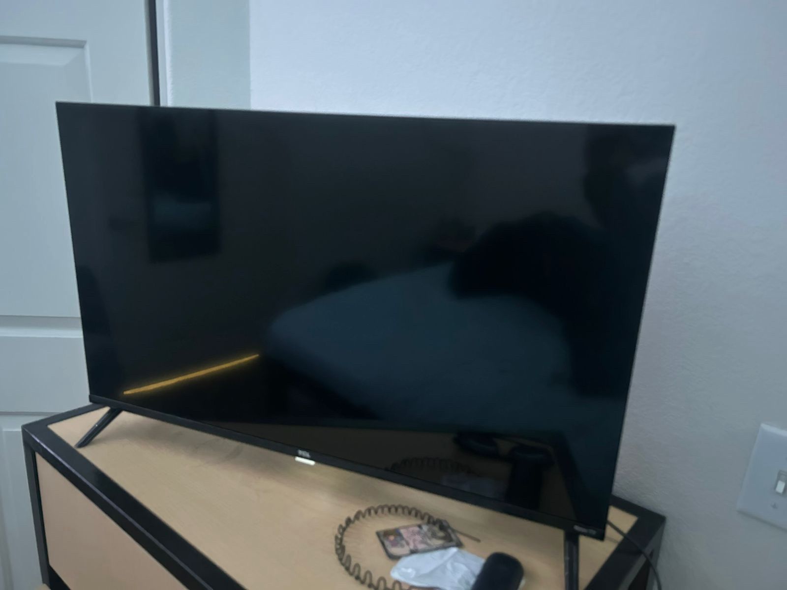 TCL 32” tv