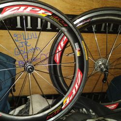 ZIPP RIMS W/TIRES & BAGS