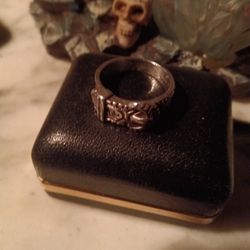 Vintage Sterling Silver Belt Ring Size 8.