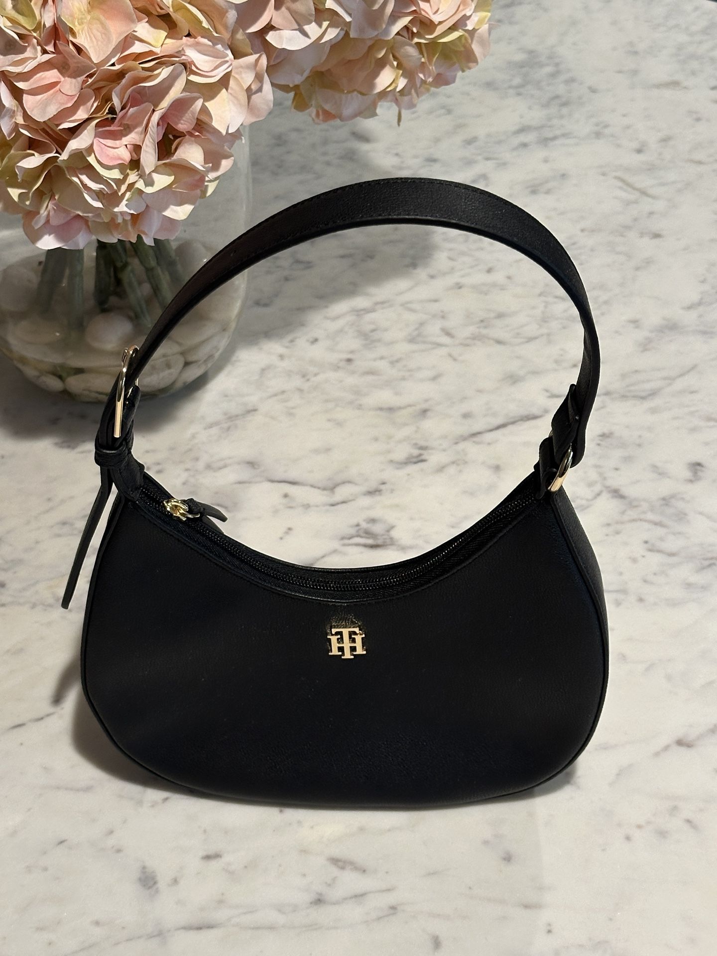 Tommy Hilfiger Shoulder Bag