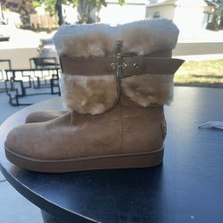 Brown Gadela Fur Boots