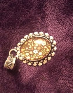 Vintage Style Glass Pendant