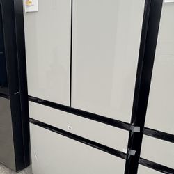 SAMSUNG Bespoke 23 cu. ft. 4-Door French Door Smart Refrigerator