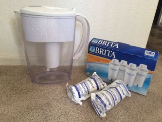 Brita pitcher & 2 replacement filter