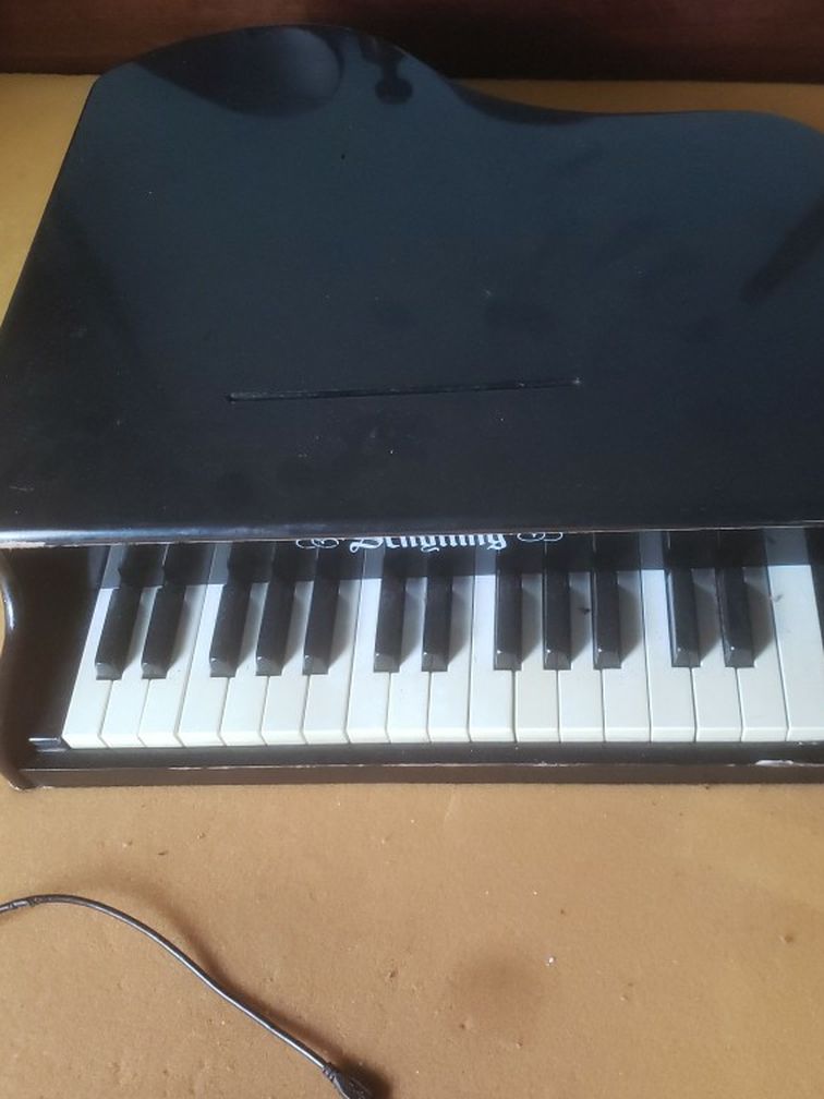 Mini Piano*Cash Only*