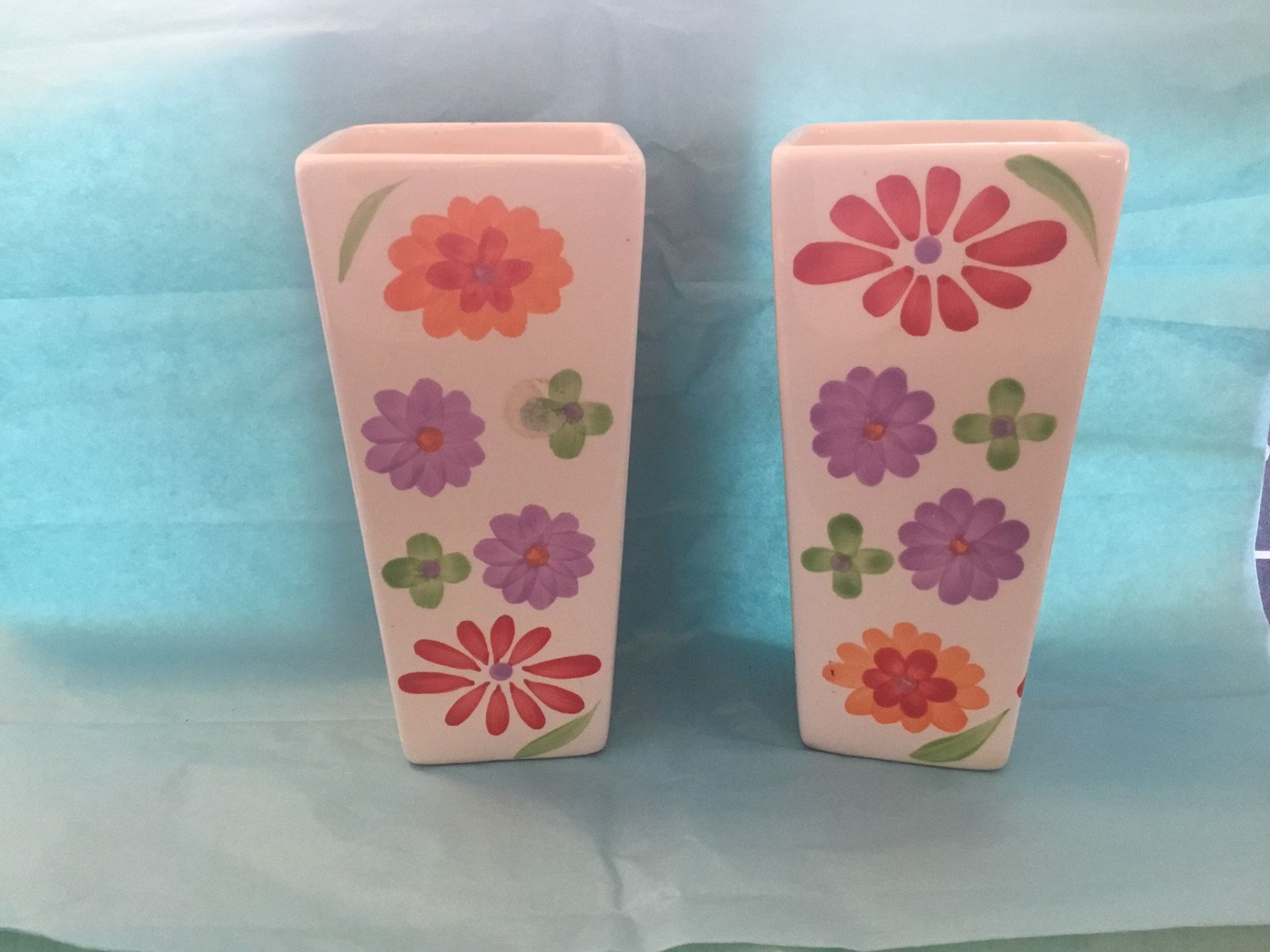 Pair flower 60s style vases