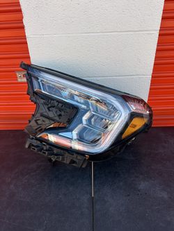 2023-2024 GMC TERRAIN LEFT DRIVER SIDE HEADLIGHT FULL LED OEM