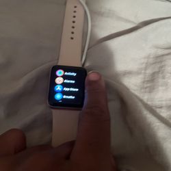 Apple Watch Series 3 (Unlocked)