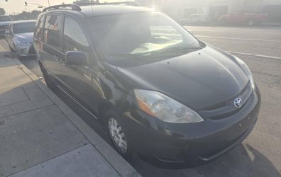 2008 Toyota Sienna