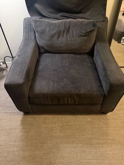 Accent chair