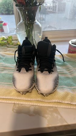 Under Armour, Football Cleats Youth