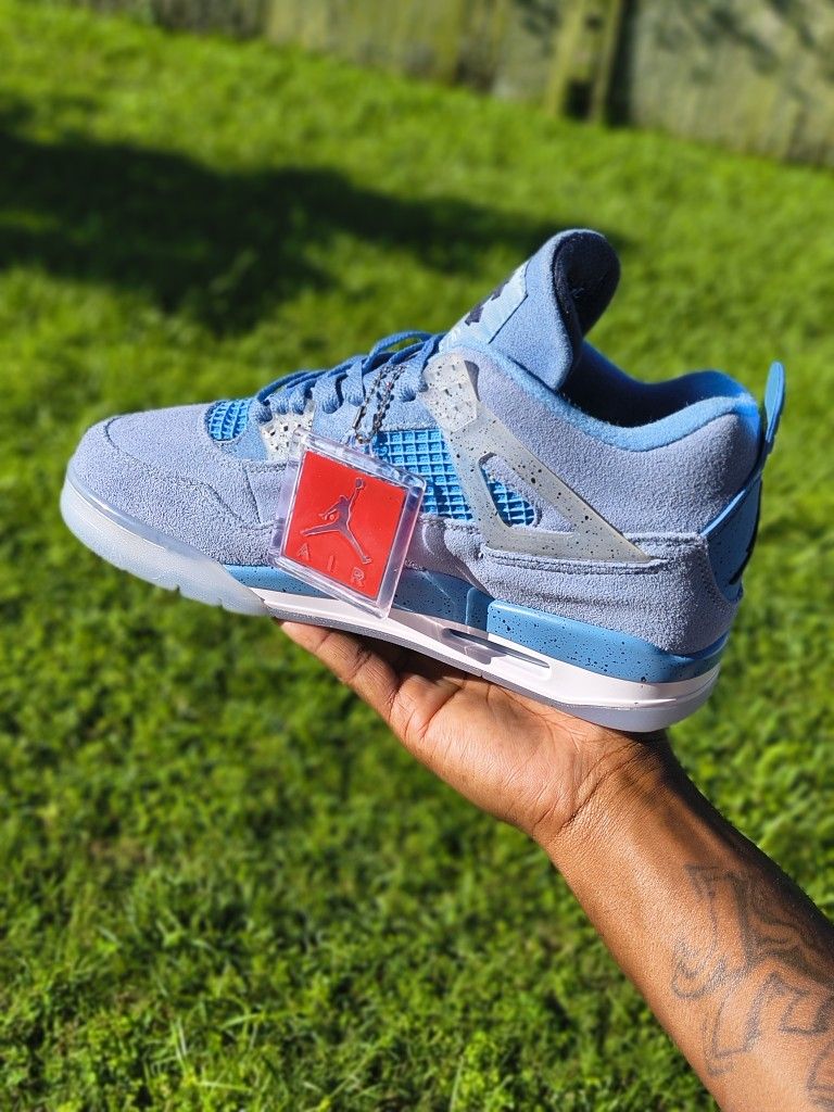 Jordan 4s