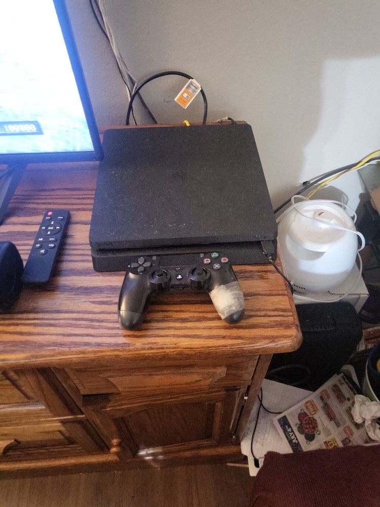 Ps4 With One Controller