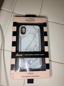 Lumee duo instafame lighted case