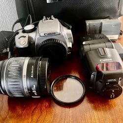 Canon rebel Auto, Flash And Case