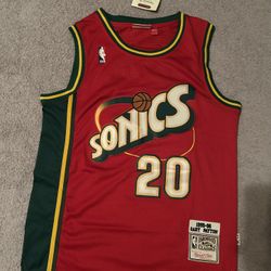 Seattle SuperSonics Gary Payton red and green jersey size small