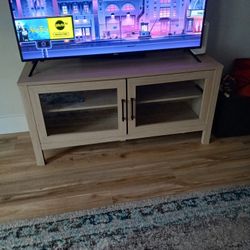 TV stand 