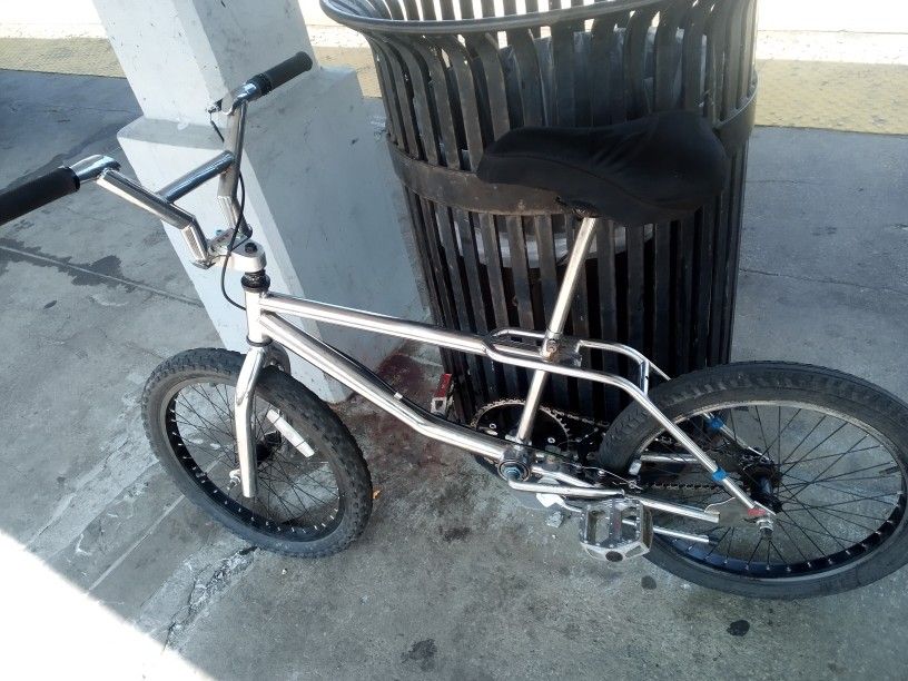 GT Performer BMX Chrome