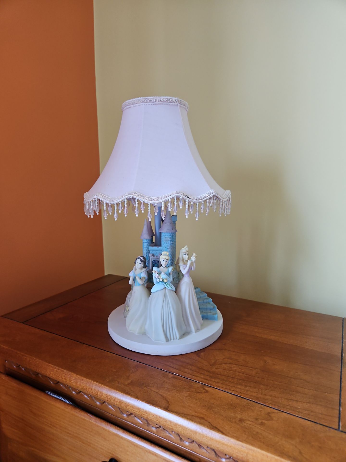 Disney princess lamp