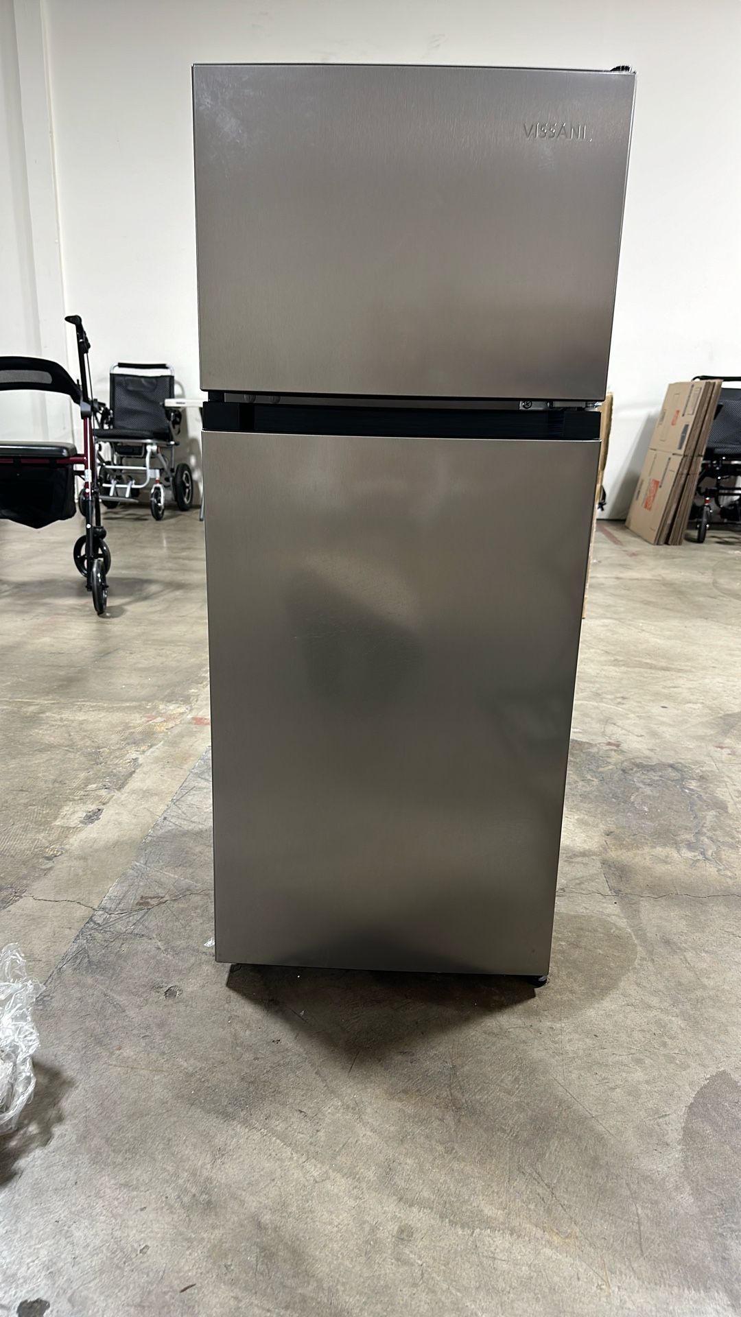Refrigerator