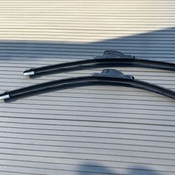 Michelin Car Wipers. 24" and 20" 