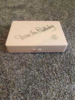 Vtg Diane Von Furstenberg Plastic/Acrylic Box - 12” X 9” X 3”