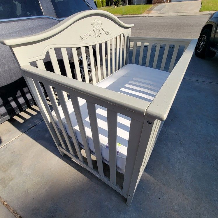 Grey Crib