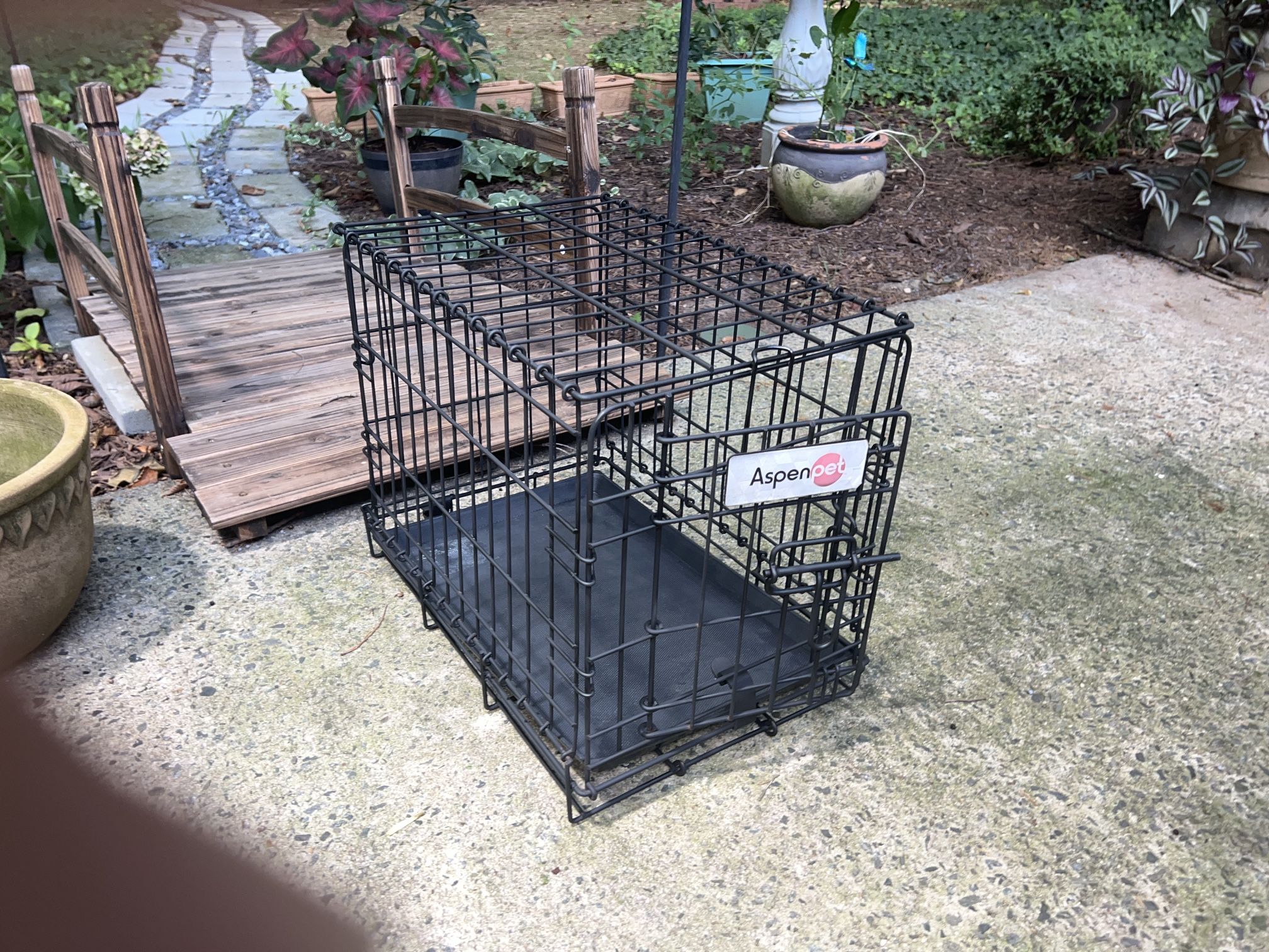 Small Pet Crate