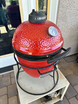 Kamado joe ceramic grill plus extra accessories