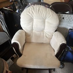 Storkcraft Rocker Glider