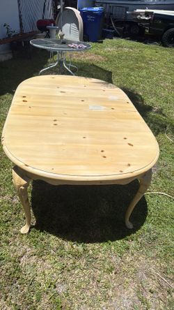 Wood table and chairs with insert