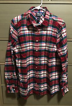 Shirt long sleeve $5