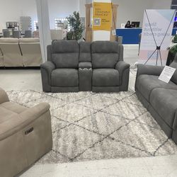 Loveseat/sofa