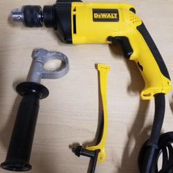 DEWALT 7.8 Amp Corded 1/2 in. Variable Speed Reversible Hammer Drill