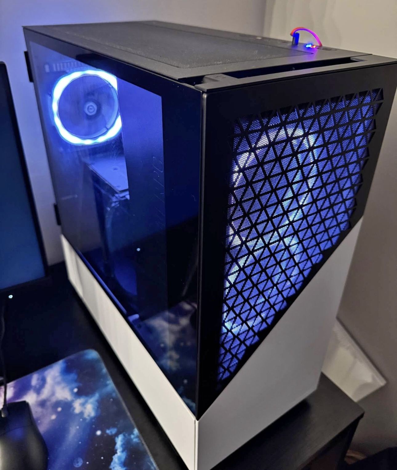 Gaming computer AMD Ryzen 7 (7700), NVDIA RTX4060 Ti/ 16GB RAM/ 2TB SSD