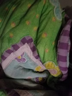 Flower comforter and sheets