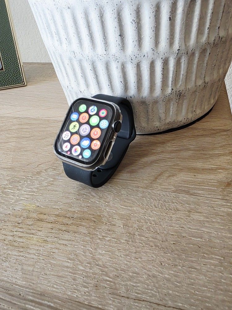 Apple watch series 9 GPS 45mm with blue sport band M/L in great condition with accessories!!