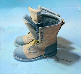 Like New Redwing Safety toe Metguard boots size 11.5D
