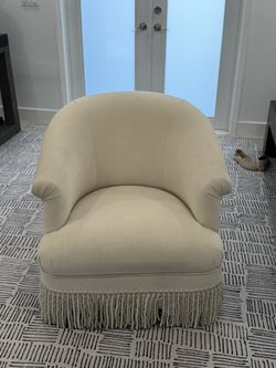 GRWM FRINGE SWIVEL CHAIR!