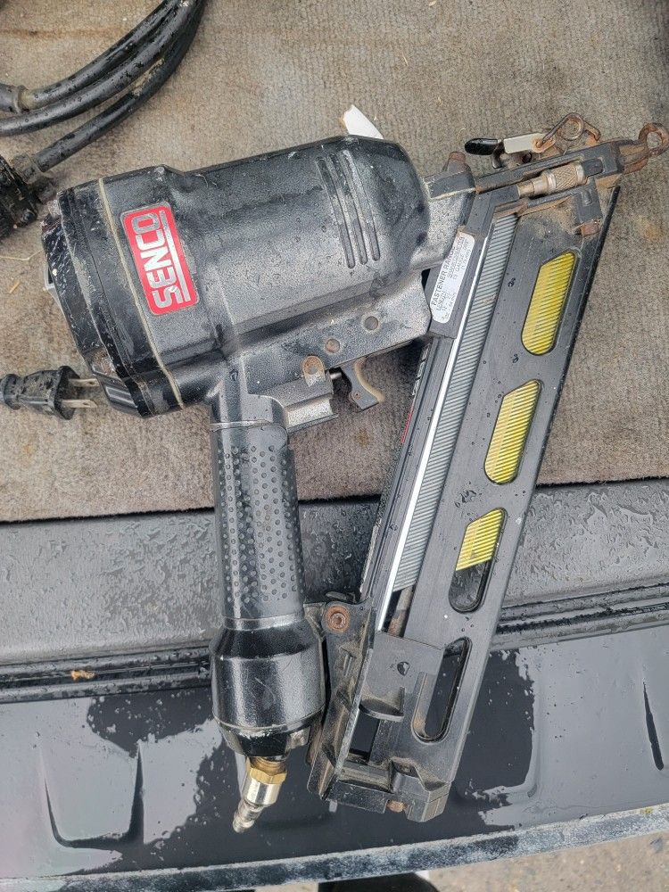 Senco FinishPro 41XP Finishing Nailer Finish Nail Gun 15ga Finish Pro