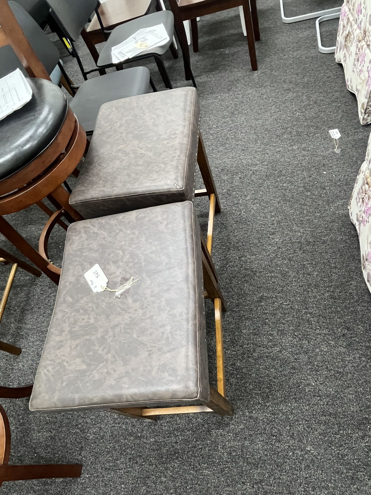 NEW COSTWAY Bar Stools Set of 2, 24-Inch Counter Height Saddle Stools