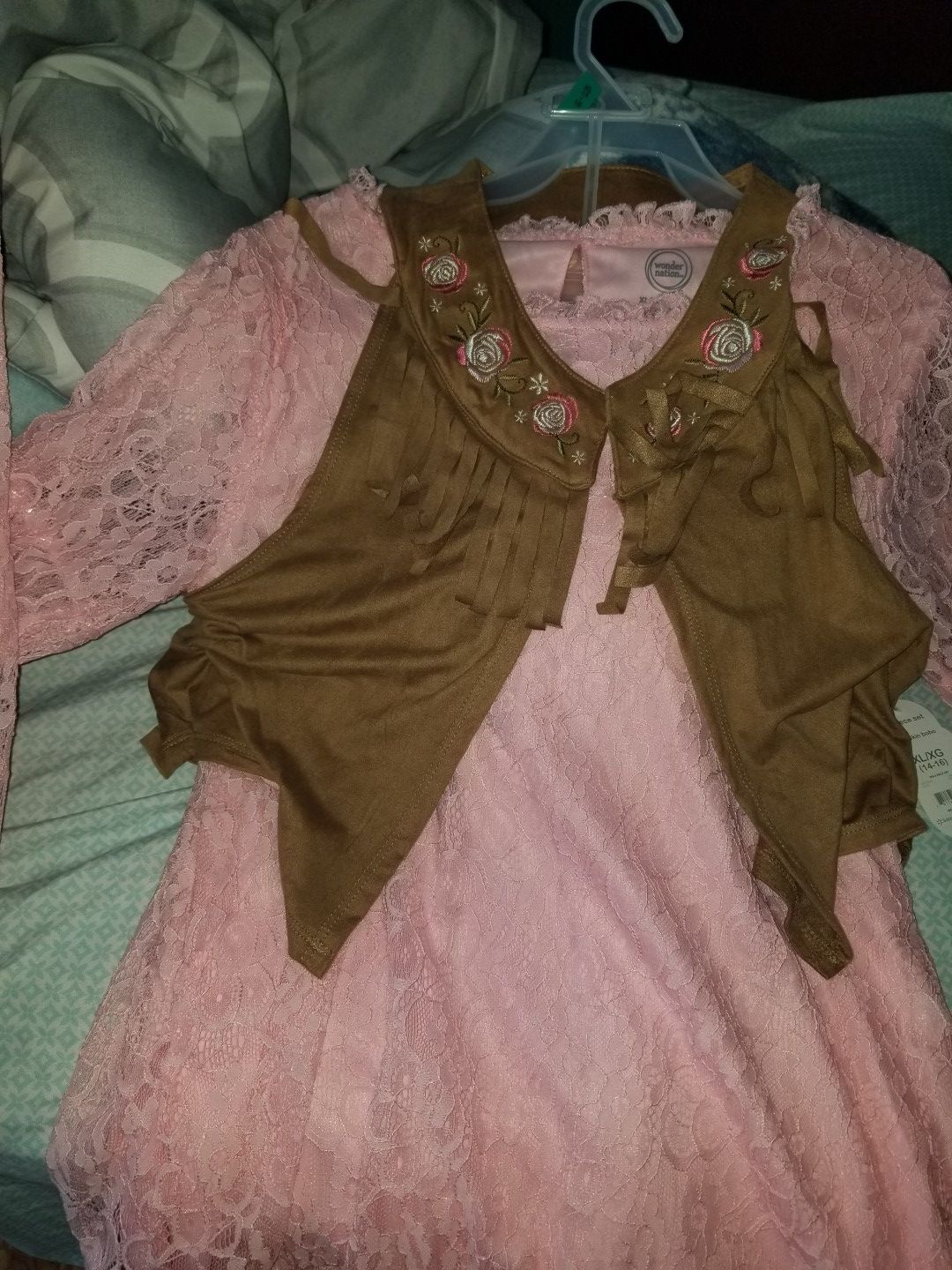 Clothing and dresses get them while you can 10 each