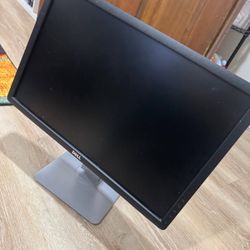 Dell 22″ Monitor 2 available