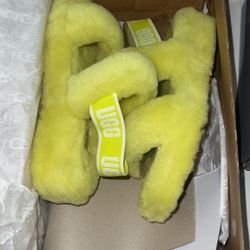 Brand New Ugg Sandals 