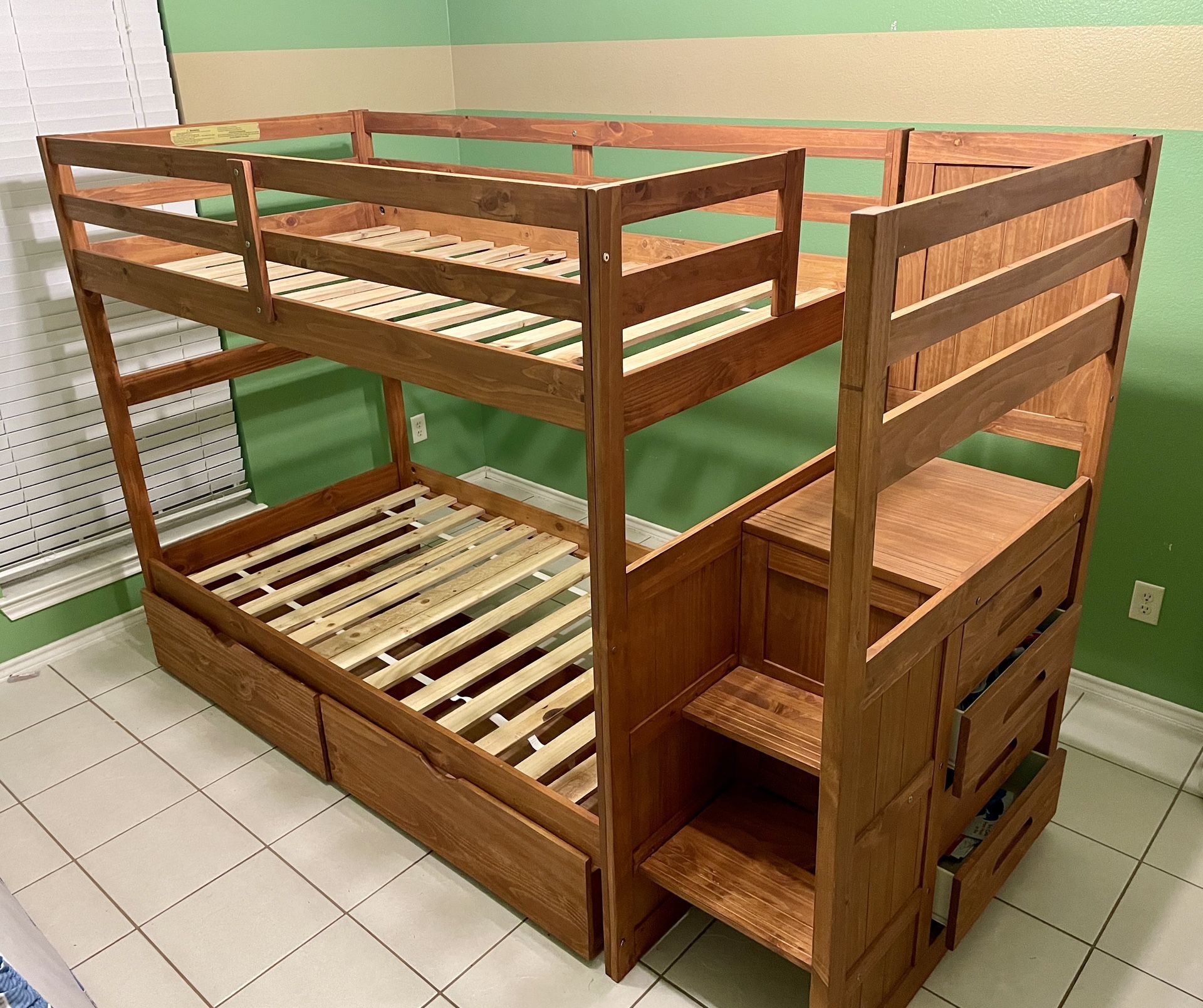 Quality Solid Wood Bunk Beds With Big Storage