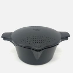 Pampered Chef Micro-Cooker Steamer 2 QT Strainer Lid Black