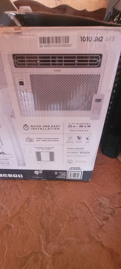 Vissani 5,000 Btu Window Air Conditioner with Remote Control.